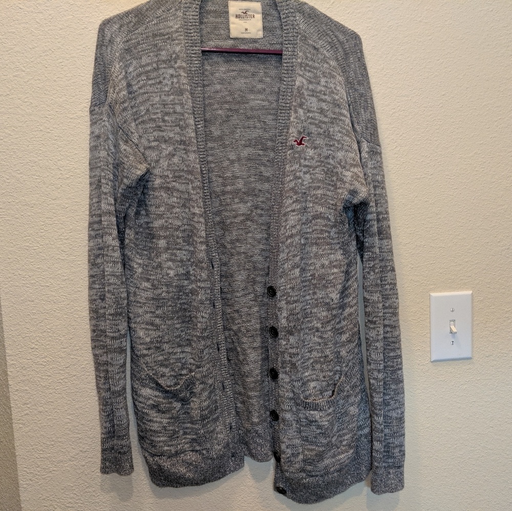 Hollister cardigan
